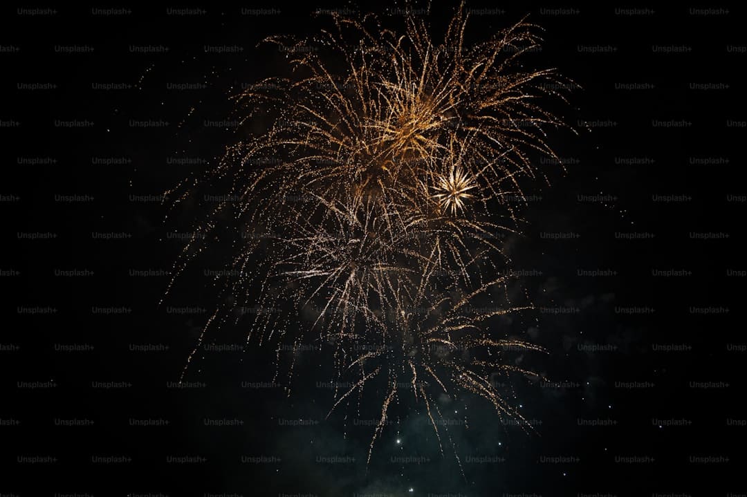 《星期三》第二季发布宣传照 哥特宗族全家福